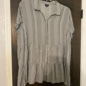 Torrid gray & white striped shirt - size 4
